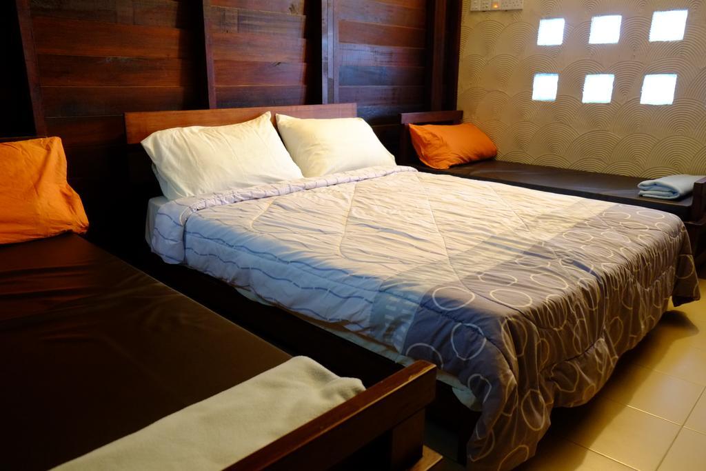 Tnt Novelty House Apartamento Teluk Intan Exterior foto