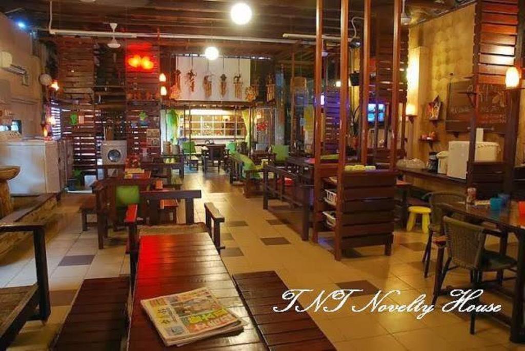 Tnt Novelty House Apartamento Teluk Intan Exterior foto