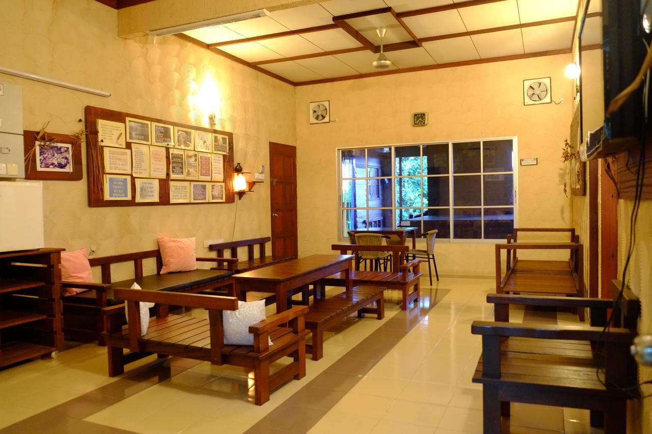 Tnt Novelty House Apartamento Teluk Intan Quarto foto